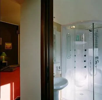 Sky Sleeping Bed & Breakfast 3*